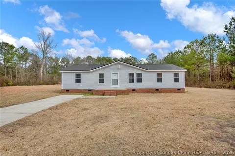 35 Sandcastle Drive Dr, Rowland, NC 28383