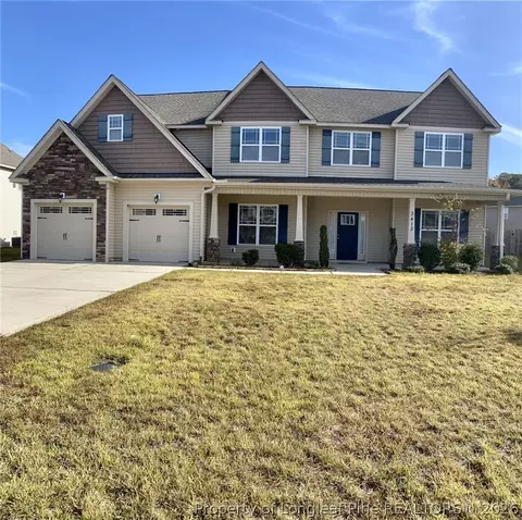 3413 Summer Cove Dr, Fayetteville, NC 28306