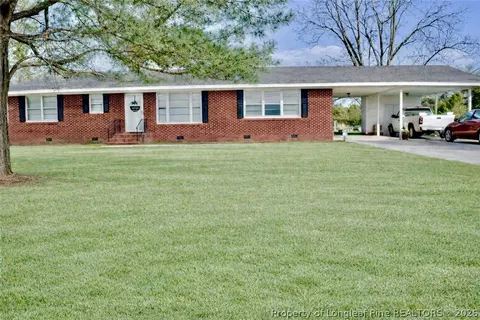 5309 Tobacco Rd, Orrum, NC 28369
