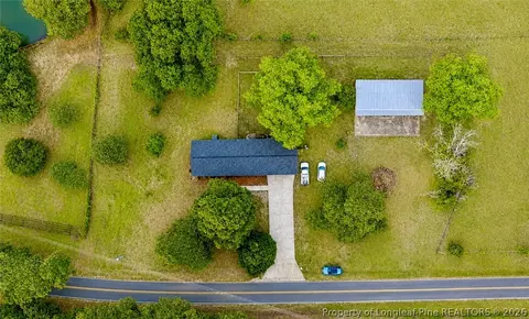 5309 Tobacco Rd, Orrum, NC 28369