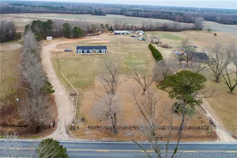 9109 Chickenfoot Rd, Saint Pauls, NC 28384