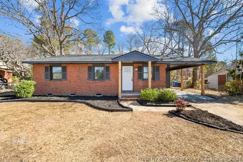 341 Lynhurst Dr, Fayetteville, NC 28314