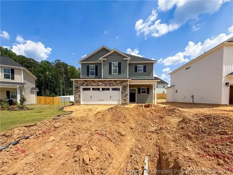 3903 Blackhills Rd, Fayetteville, NC 28311