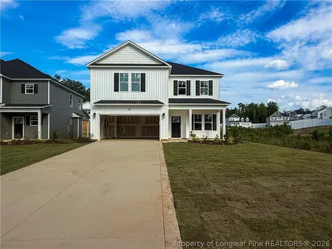 3899 Blackhills Rd, Fayetteville, NC 28311