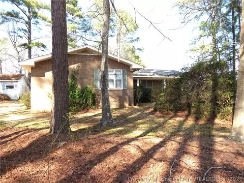 2902 Tramway Rd, Sanford, NC 27330