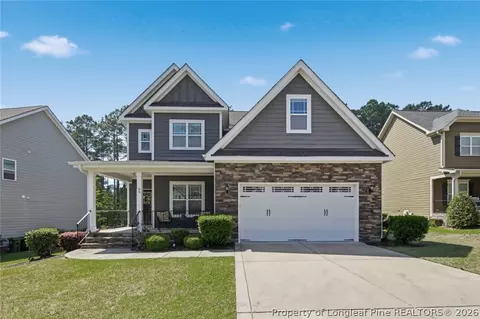 95 Valley Brook Ln, Spring Lake, NC 28390