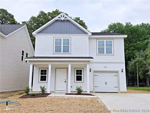 407 Windemere Dr, Fayetteville, NC 28314