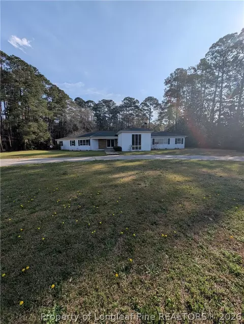 1503 Lake View Rd S, Fairmont, NC 28340