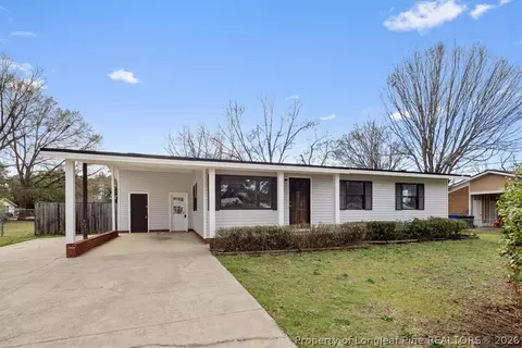 742 Newport Rd, Fayetteville, NC 28314
