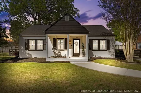 202 Miles Ct, Fayetteville, NC 28303