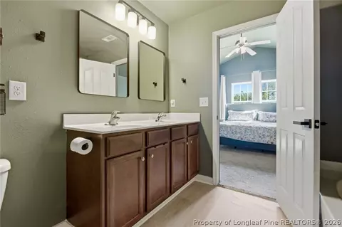 Bath - 334 Crane Way, Bunnlevel, NC 28323 photo 4 of 6