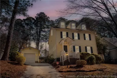 864 Hilton Dr, Fayetteville, NC 28311