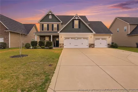 333 Lyman Dr, Fayetteville, NC 28312