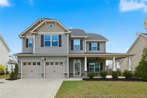 688 Stonebriar Ave, Raeford, NC 28376
