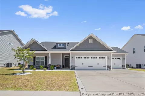 156 Cloverwood Ln, Raeford, NC 28376