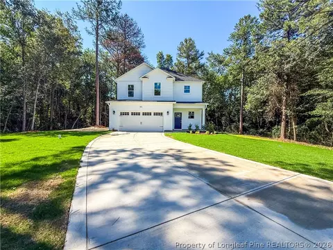 5401 Tall Timbers Dr, Fayetteville, NC 28311