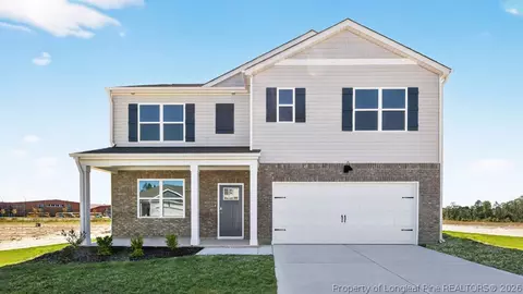 289 Maddox Dr, Aberdeen, NC 28315