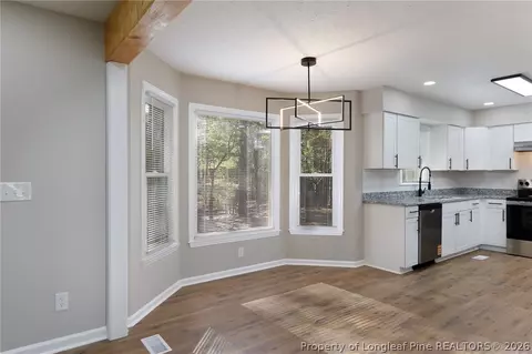 312 Edinboro Dr, Southern Pines, NC 28387