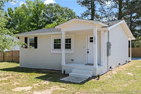 1211 S 1st St, Lillington, NC 27546