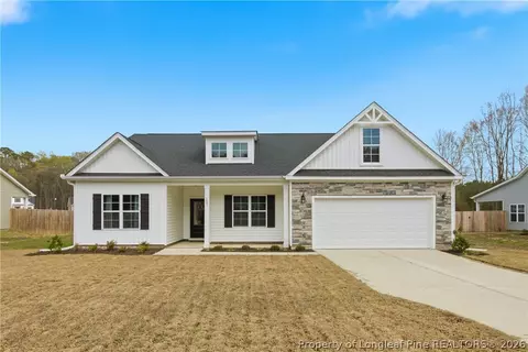 127 Knotts Berry Rd, Bunnlevel, NC 28323