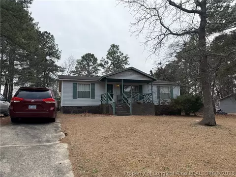 419 Mcdougald Dr, Raeford, NC 28376