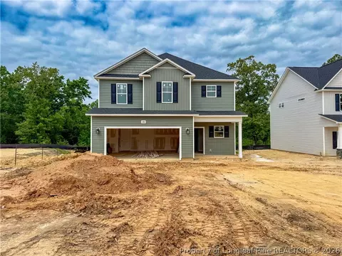 380 Brickendon Ln, Raeford, NC 28376
