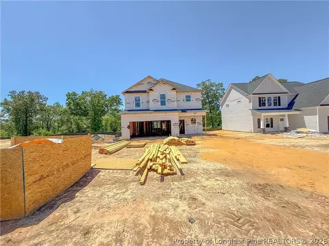 380 Brickendon Ln, Raeford, NC 28376