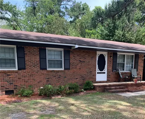 6350 Rockford Dr, Fayetteville, NC 28304
