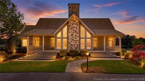 1302 Oakridge Blvd, Lumberton, NC 28358