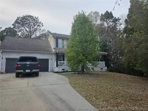419 Early Dawn Dr, Raeford, NC 28376