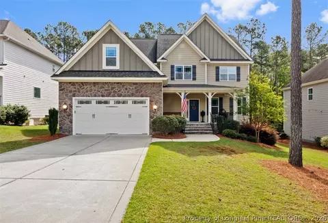 48 Valley Brook Ln, Spring Lake, NC 28390