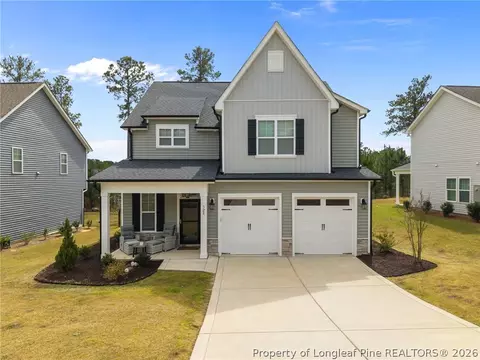 328 Kensington Dr, Spring Lake, NC 28390