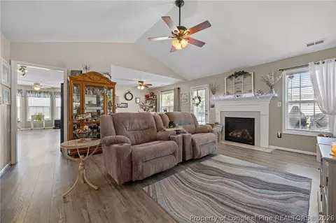 Entry Way - 20 Turkey Oak Cir, Bunnlevel, NC 28323 photo 3 of 8