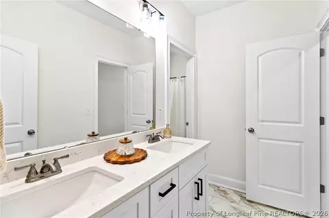 Bath - 712 Bald Eagle Dr, Vass, NC 28394 photo 7 of 9