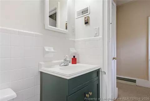 Bath - 113 N Third St, Dublin, NC 28332 photo 4 of 5