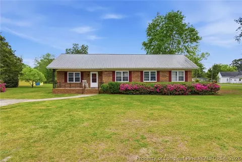 113 N Third St, Dublin, NC 28332