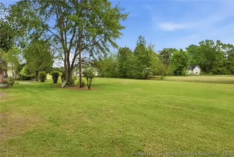 Exterior - 113 N Third St, Dublin, NC 28332 photo 3 of 8