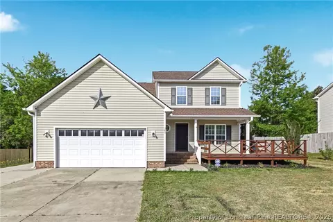 246 Fallingleaf Dr, Raeford, NC 28376