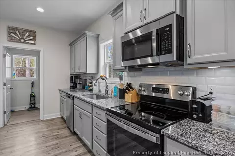 Kitchen - 202 Yellow Jacket Trl, Cameron, NC 28326 photo 2 of 3