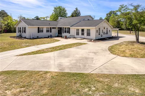3402 Seven Mountain Dr, Fayetteville, NC 28306