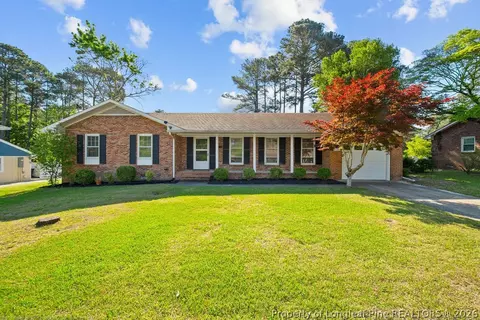 1520 Palmer Dr, Fayetteville, NC 28303