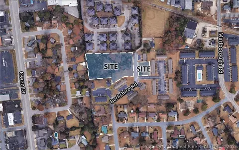 1135 Berkshire Rd, Fayetteville, NC 28304