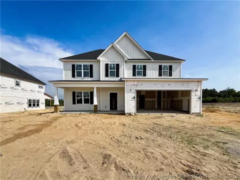 175 Ashley Heights Dr, Aberdeen, NC 28315