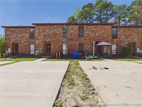 1416-1418 1420-1422 Tangora Ln, Fayetteville, NC 28304