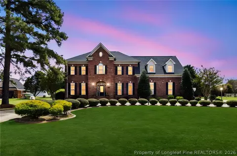 1207 Wild Pine Dr, Fayetteville, NC 28312