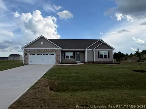 44 Teepee Dr, Lillington, NC 27546