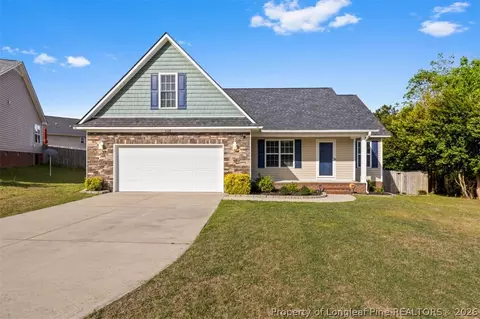 2108 Outwood Pl, Fayetteville, NC 28306
