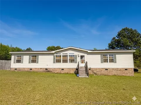 29 Character Ct, Bunnlevel, NC 28323
