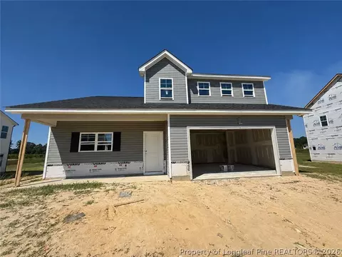 547 Ashley Heights Dr, Aberdeen, NC 28315