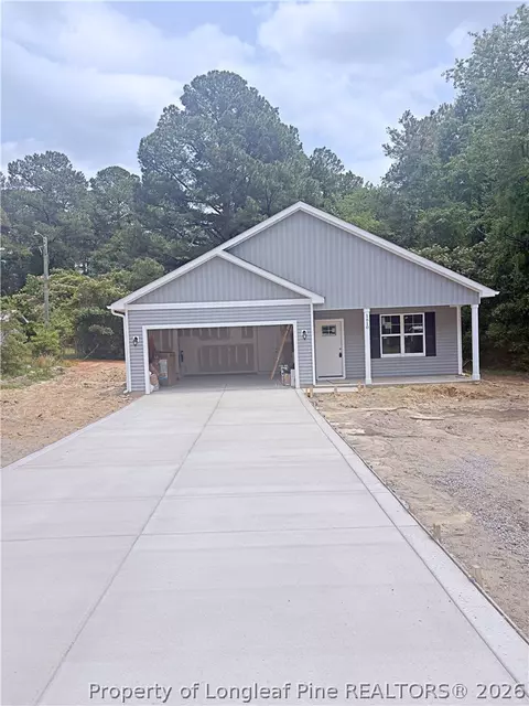 1610 Gardenia Ave, Fayetteville, NC 28311